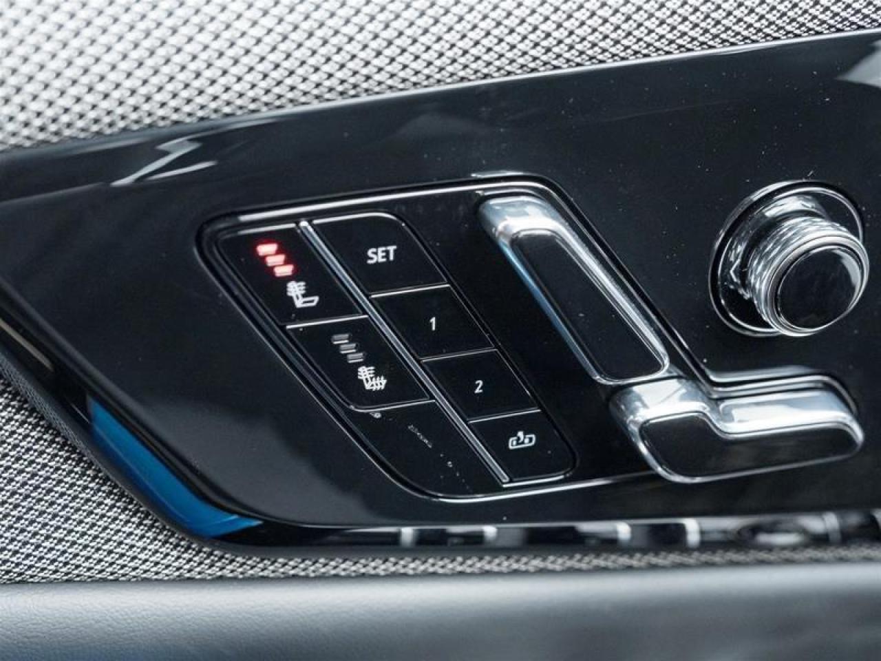 2026 Cadillac OPTIQ Luxury 4dr Photo