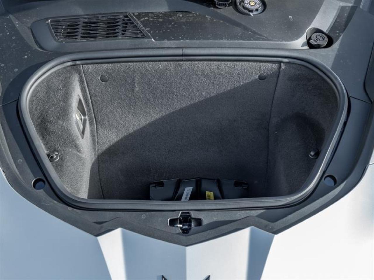 2026 Chevrolet Corvette Stingray w/1LT 2dr Coupe Photo2