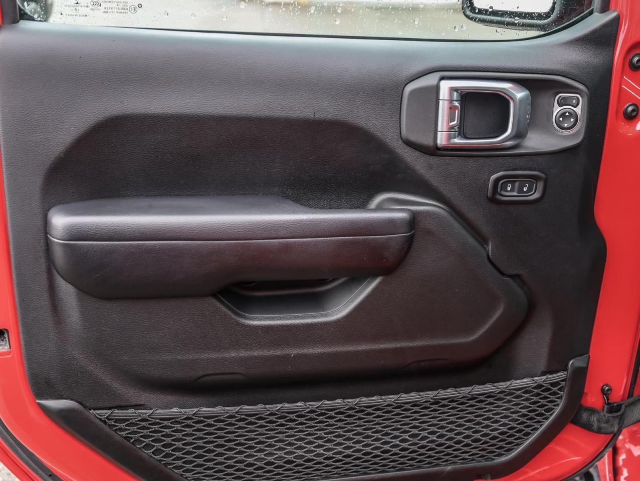 2018 Jeep WRANGLER UNLIMITED Sport 4dr 4x4 Photo