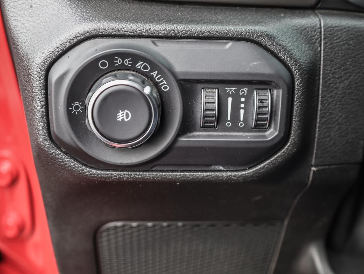 2018 Jeep WRANGLER UNLIMITED Sport 4dr 4x4 Photo