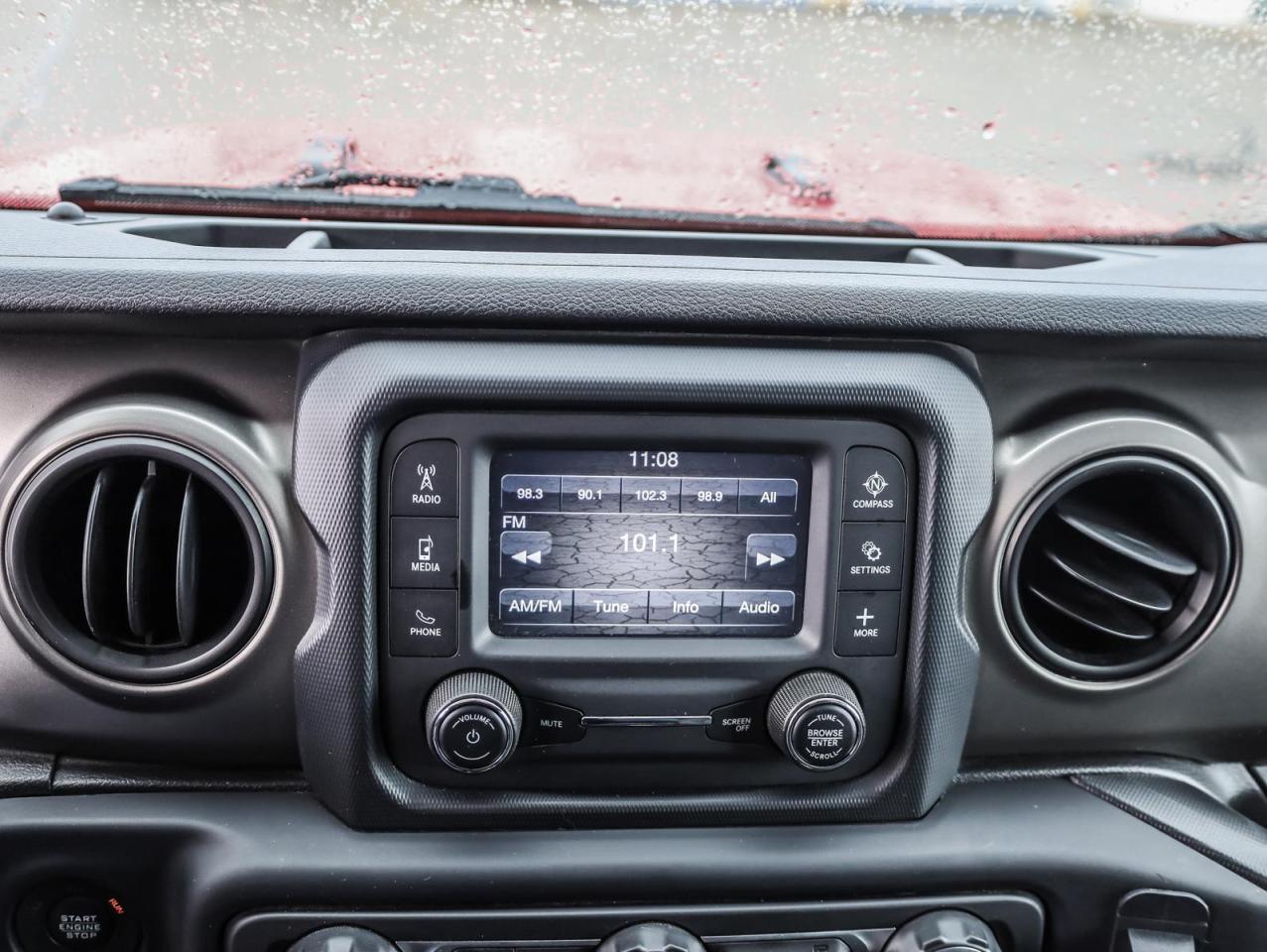 2018 Jeep WRANGLER UNLIMITED Sport 4dr 4x4 Photo