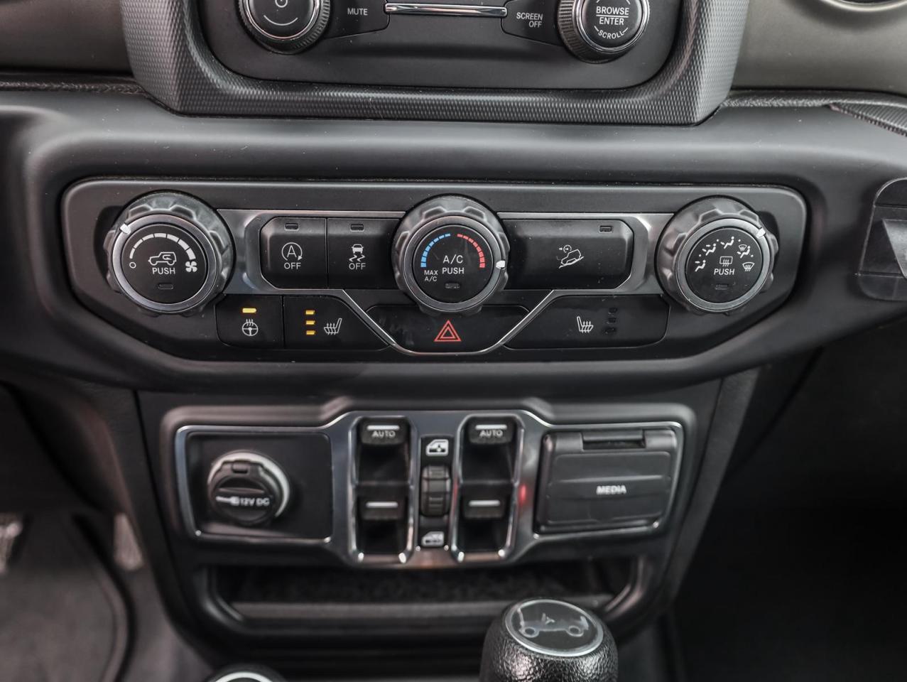 2018 Jeep WRANGLER UNLIMITED Sport 4dr 4x4 Photo