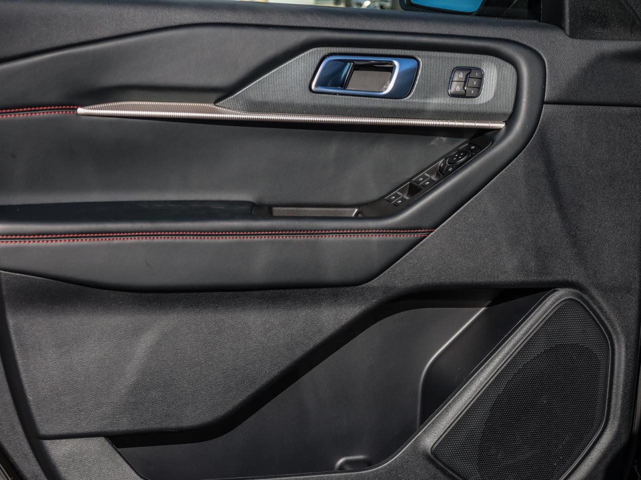 2026 Ford Explorer ST-Line 4dr 4x4 Photo