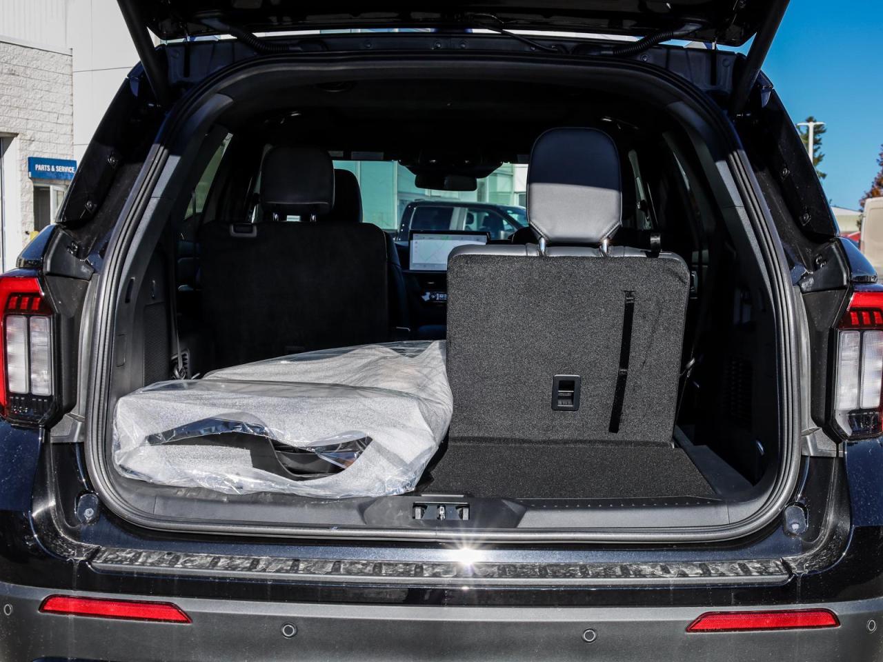 2026 Ford Explorer ST-Line 4dr 4x4 Photo