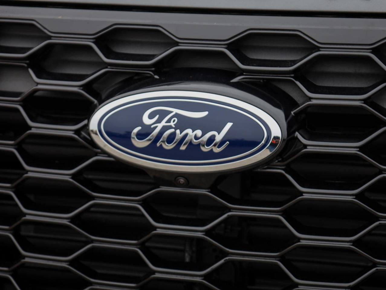 2025 Ford Explorer ST-Line 4dr 4x4 Photo