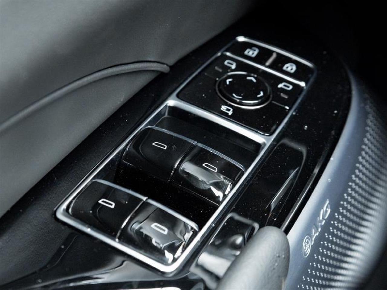 2026 Cadillac LYRIQ Signature Luxury 4dr Photo