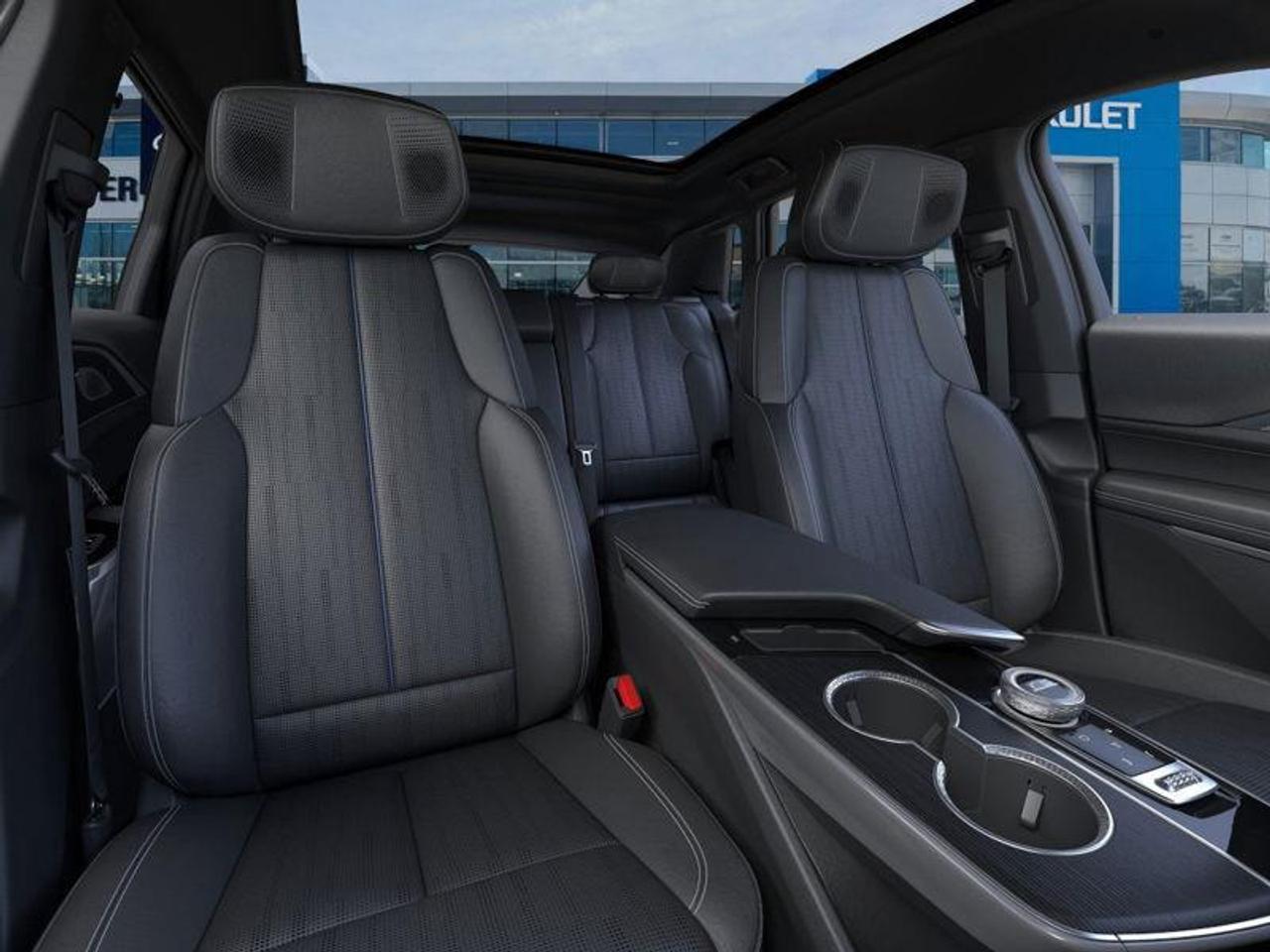 2026 Cadillac LYRIQ Signature Sport 4dr Photo