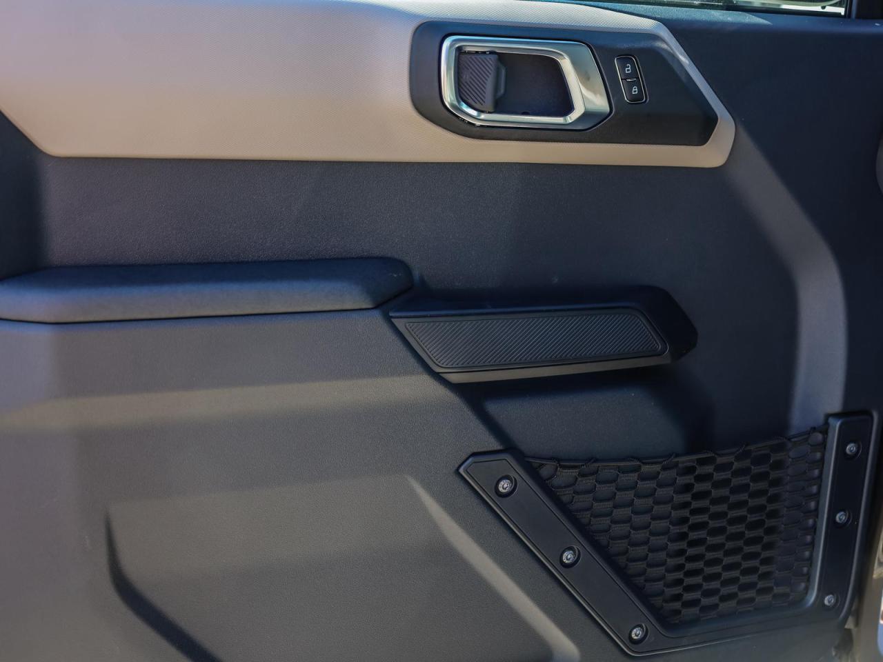 2025 Ford Bronco Big Bend 4dr 4x4 Photo