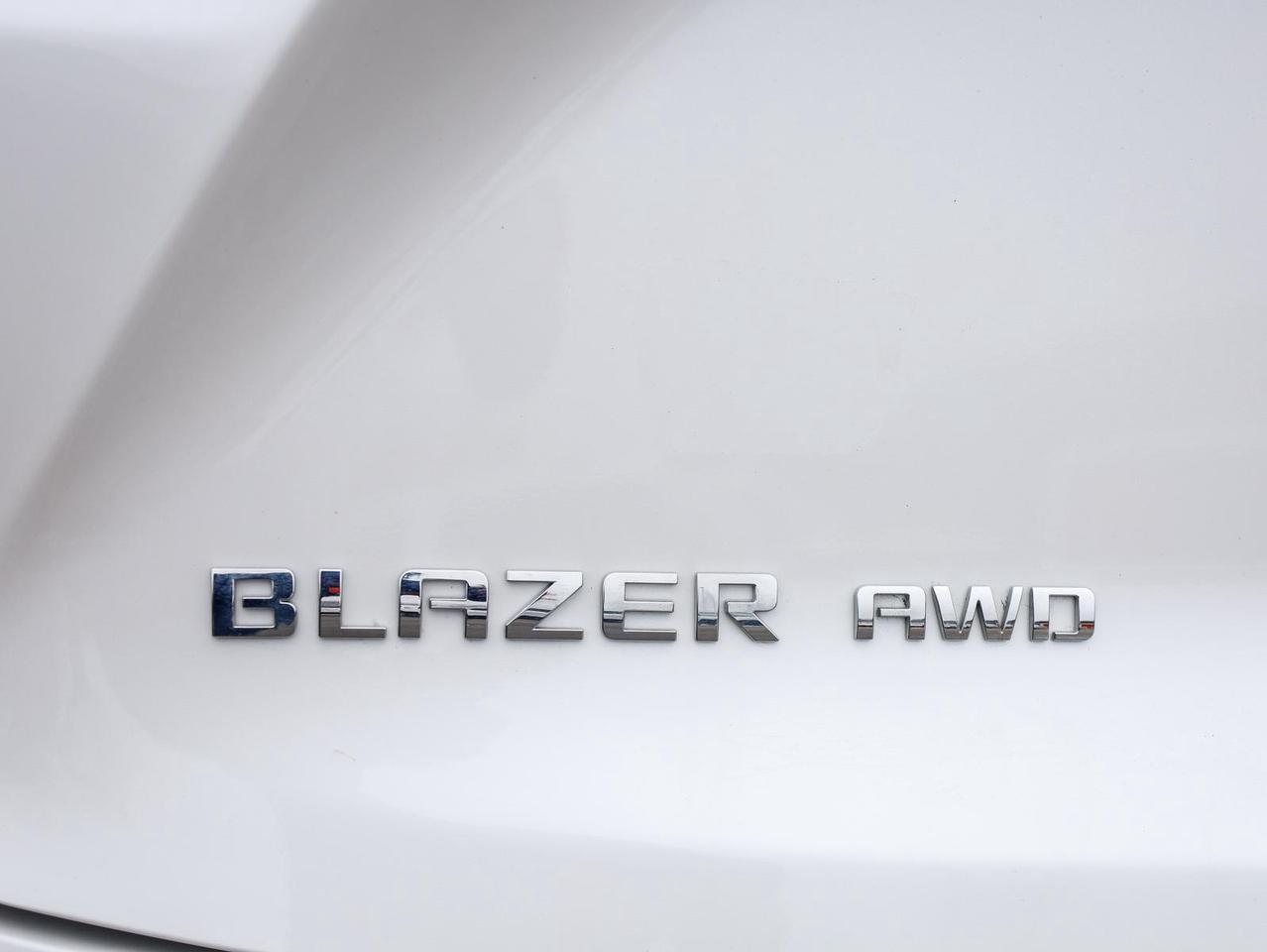 2025 Chevrolet Blazer Premier 4dr All-Wheel Drive Photo