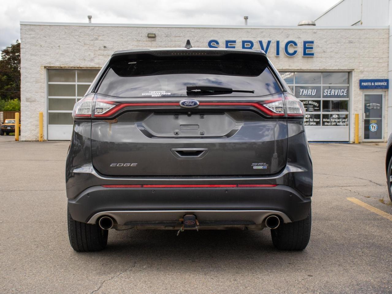 2015 Ford Edge SEL 4dr All-wheel Drive Photo4