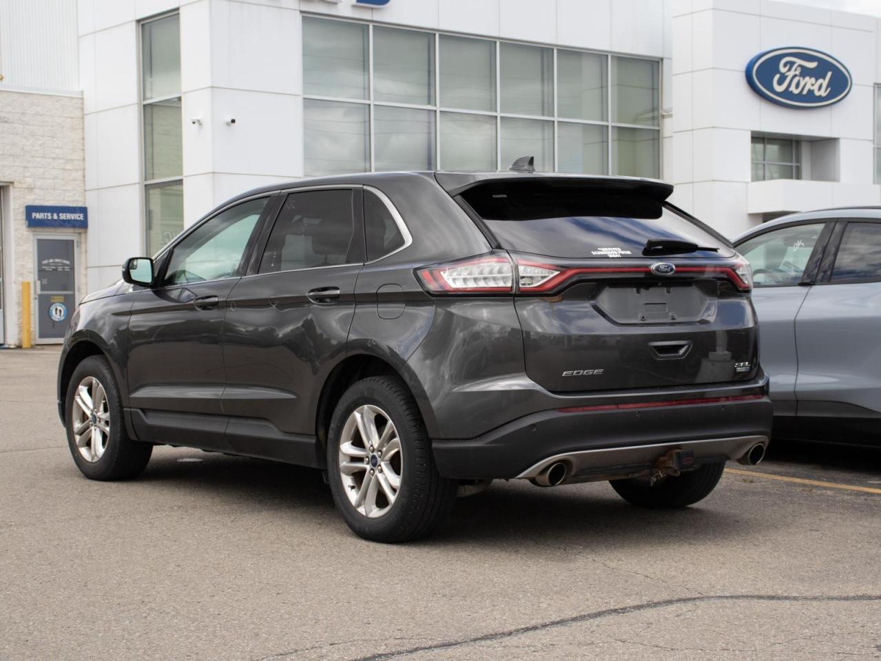 2015 Ford Edge SEL 4dr All-wheel Drive Photo3
