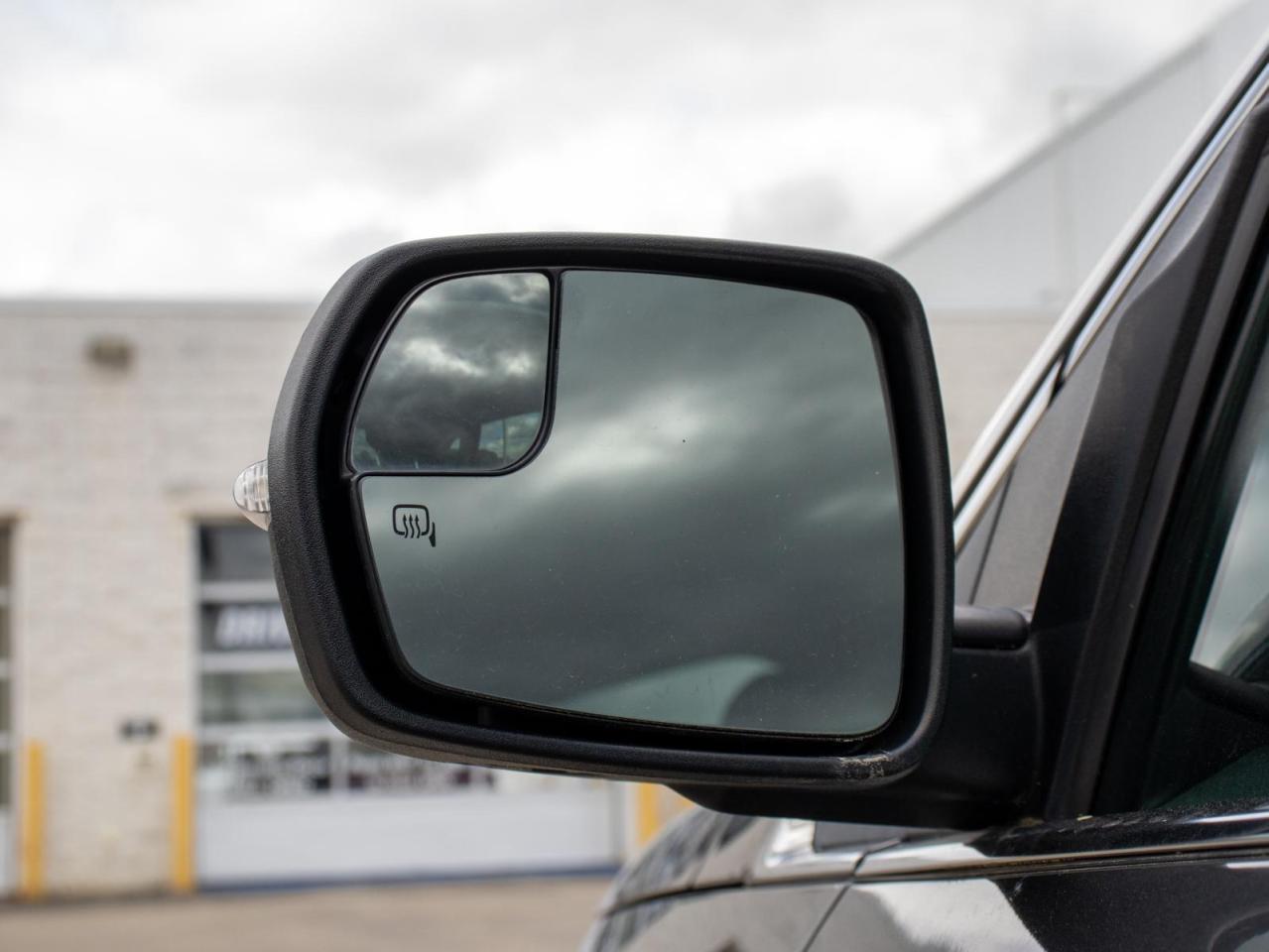 2015 Ford Edge SEL 4dr All-wheel Drive Photo