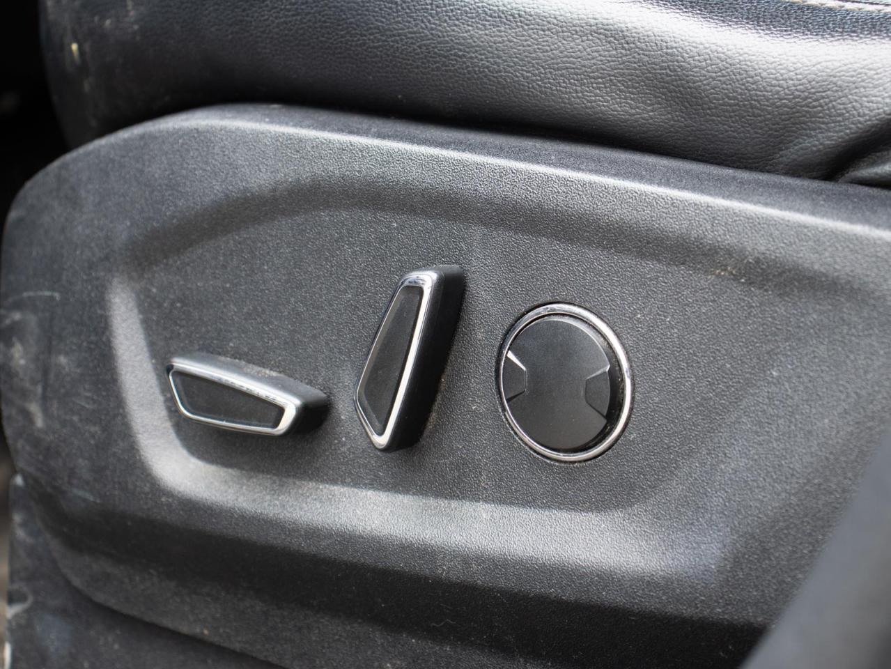 2015 Ford Edge SEL 4dr All-wheel Drive Photo