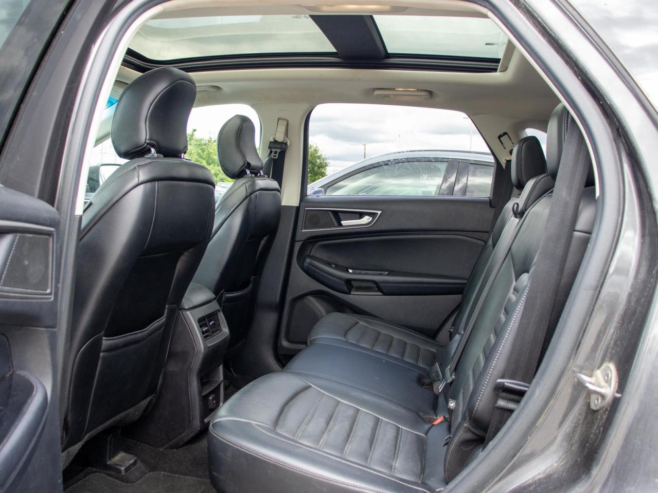 2015 Ford Edge SEL 4dr All-wheel Drive Photo