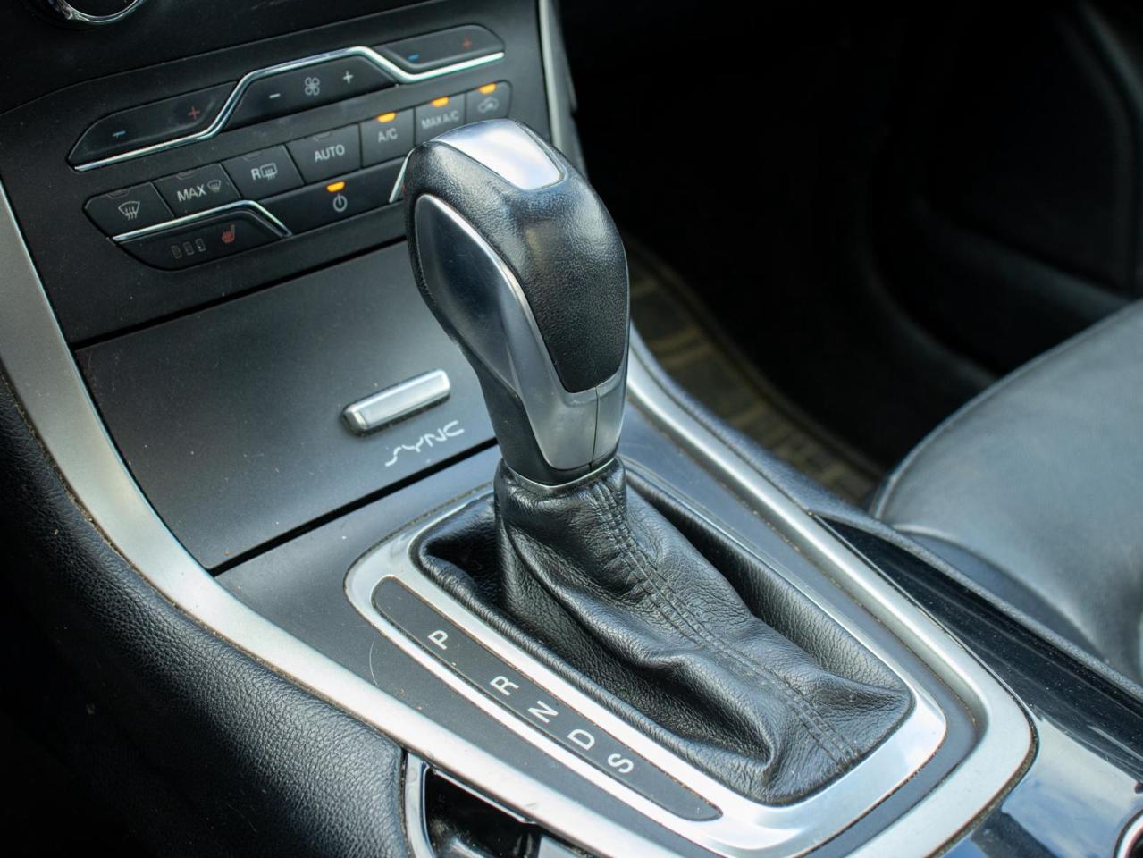 2015 Ford Edge SEL 4dr All-wheel Drive Photo