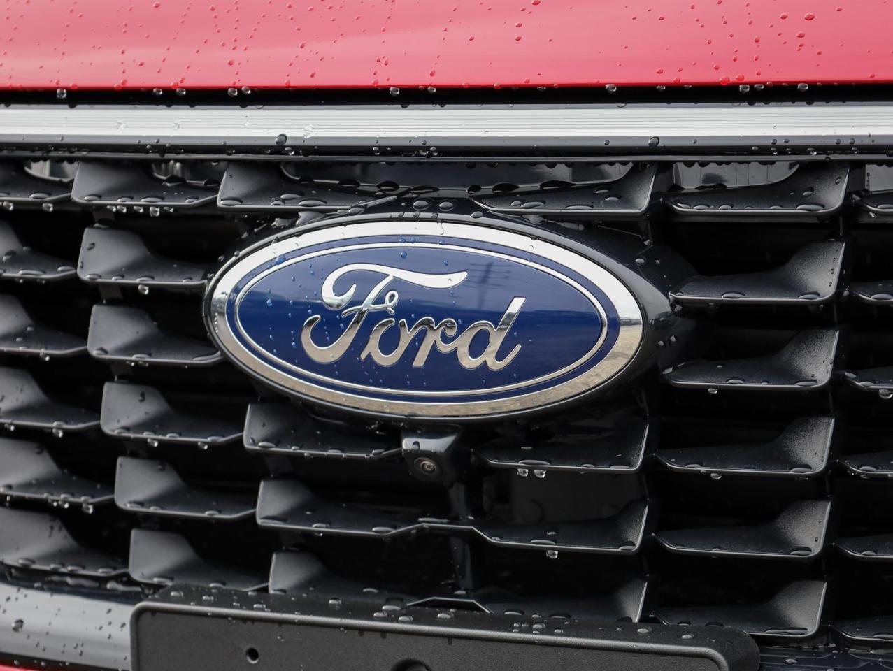 2026 Ford Escape PHEV 4dr Front-Wheel Drive Photo