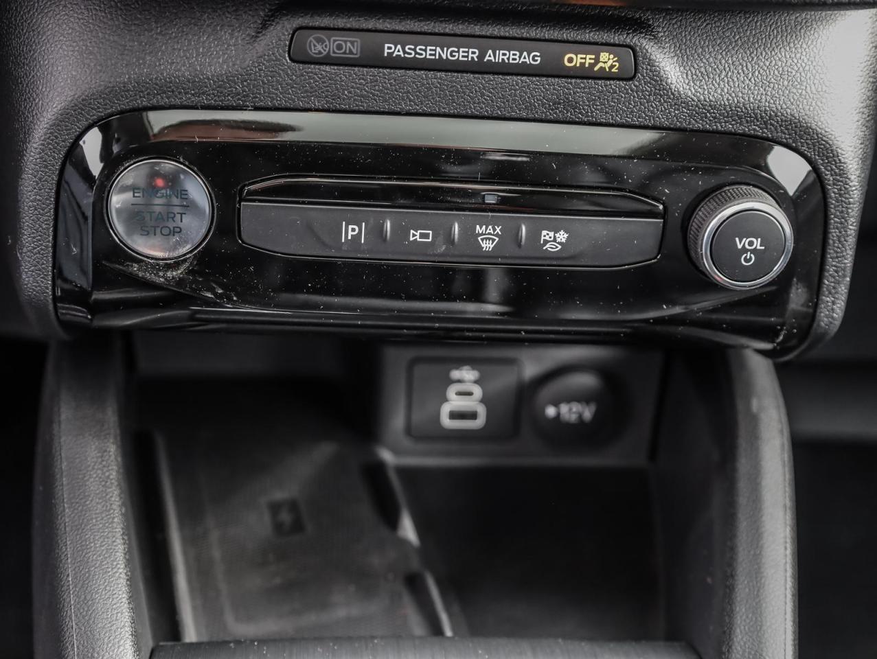 2026 Ford Escape PHEV 4dr Front-Wheel Drive Photo