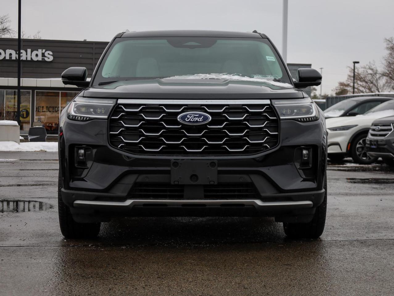 2025 Ford Explorer Platinum 4dr 4x4 Photo