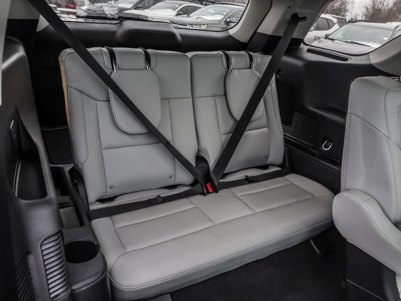 2025 Ford Explorer Platinum 4dr 4x4 Photo