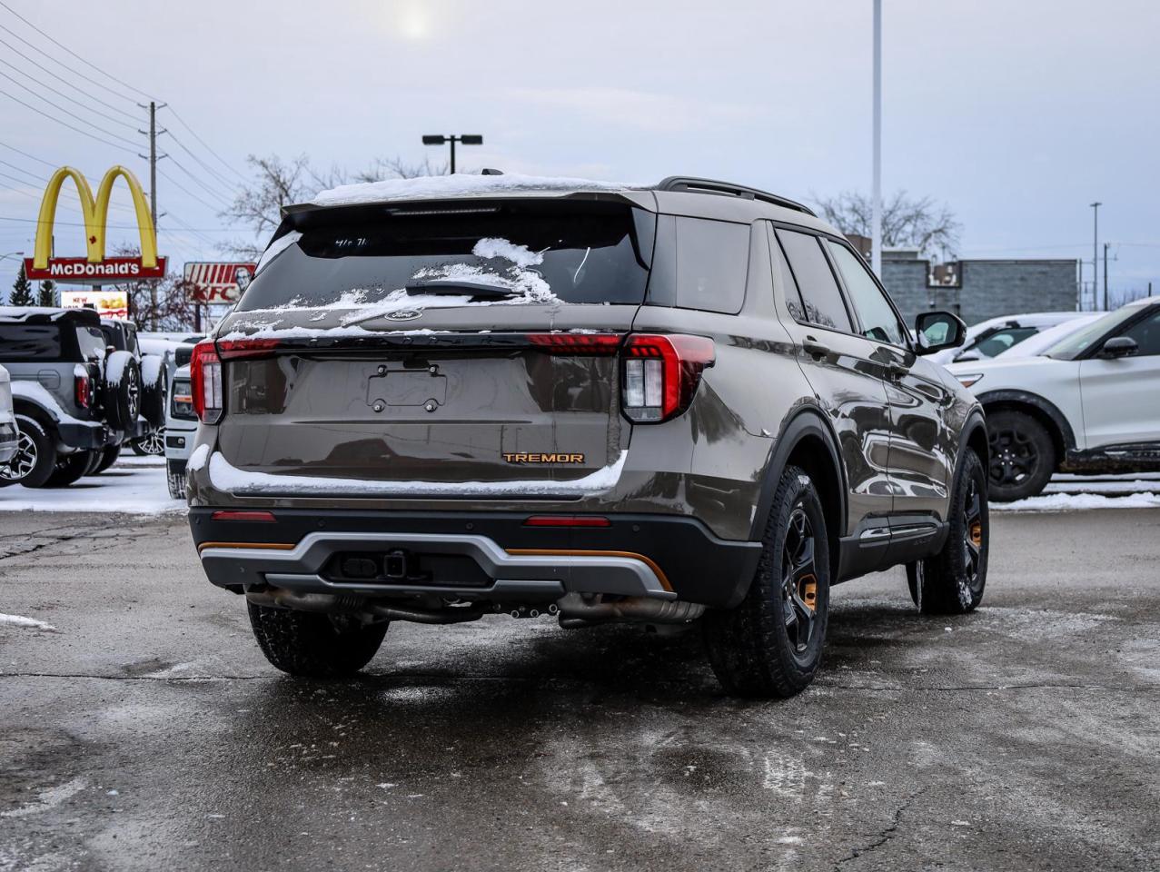 2026 Ford Explorer Tremor 4dr 4x4 Photo2