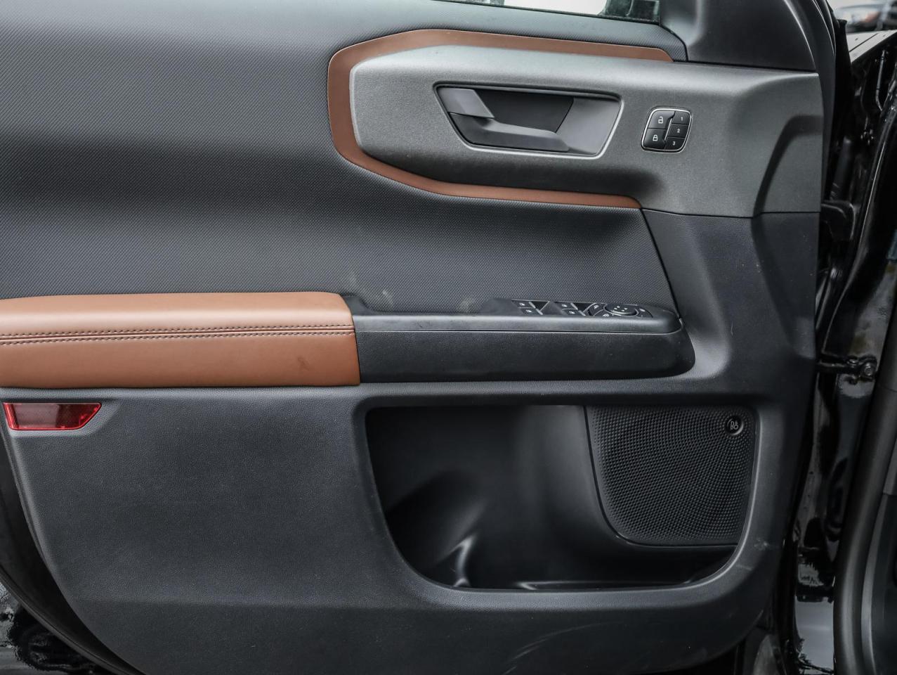 2025 Ford Bronco Sport Outer Banks 4dr 4x4 Photo