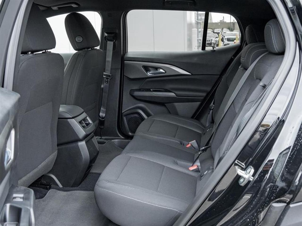 2026 Chevrolet Equinox EV LT 4dr Photo