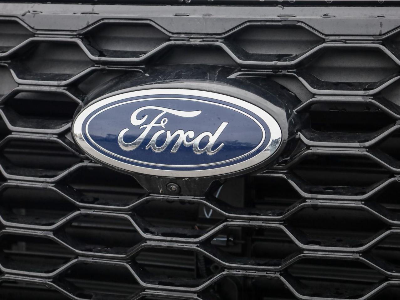 2026 Ford Explorer ST 4dr 4x4 Photo