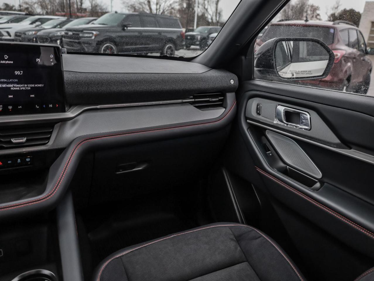 2026 Ford Explorer ST 4dr 4x4 Photo