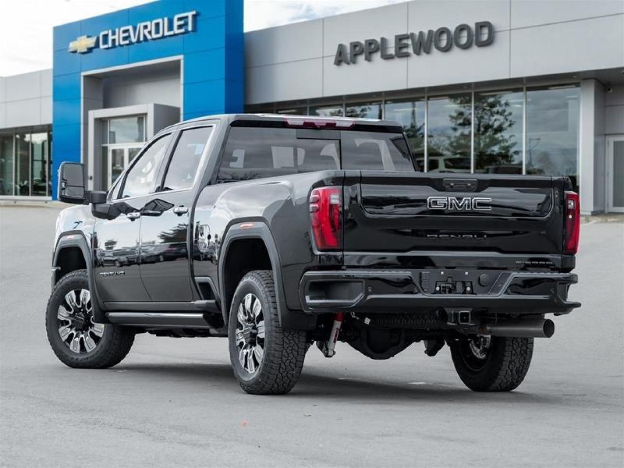 2026 GMC Sierra 2500 HD  Photo4