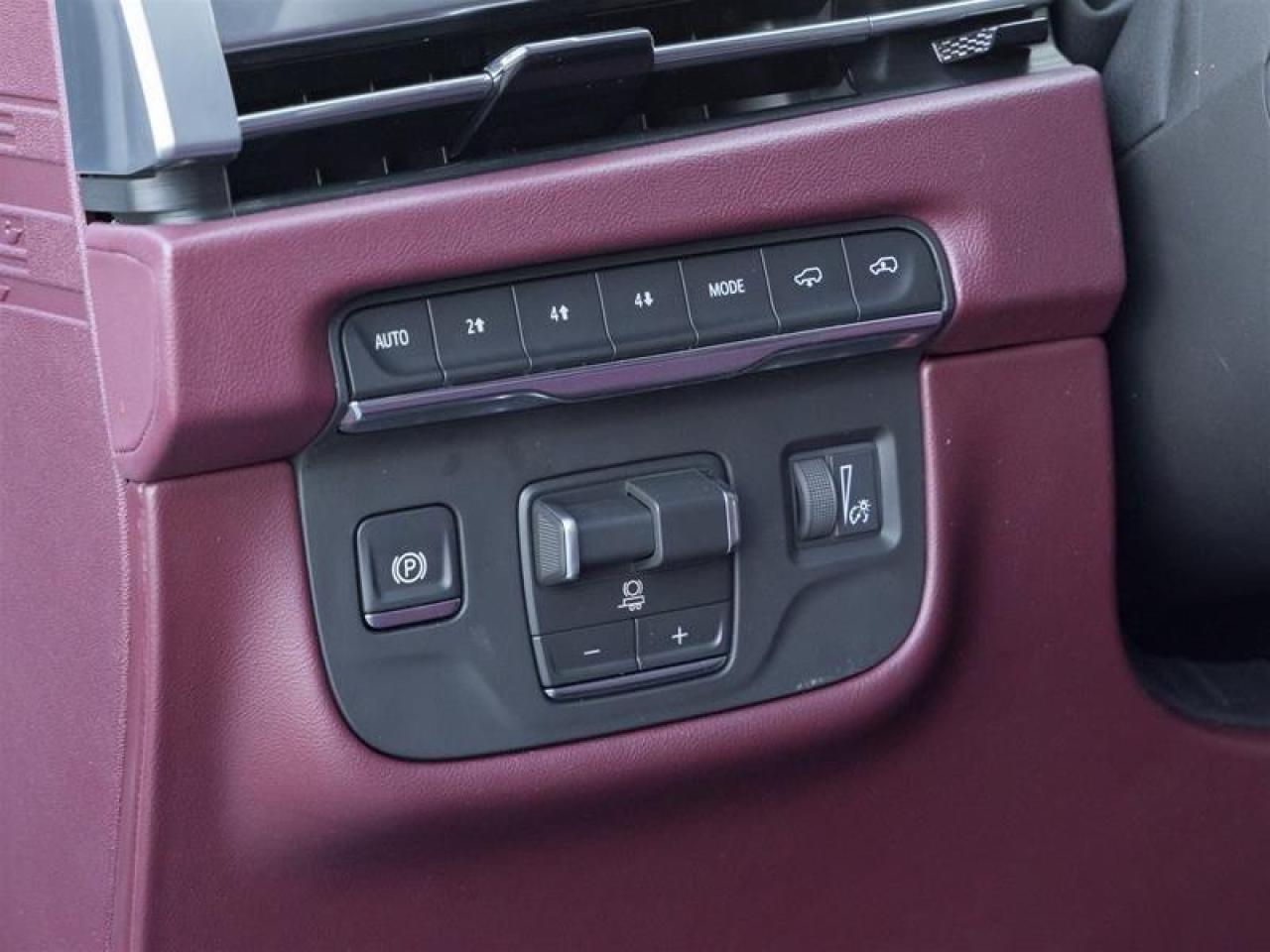 2026 Cadillac Escalade ESV Sport 4dr 4x4 Photo