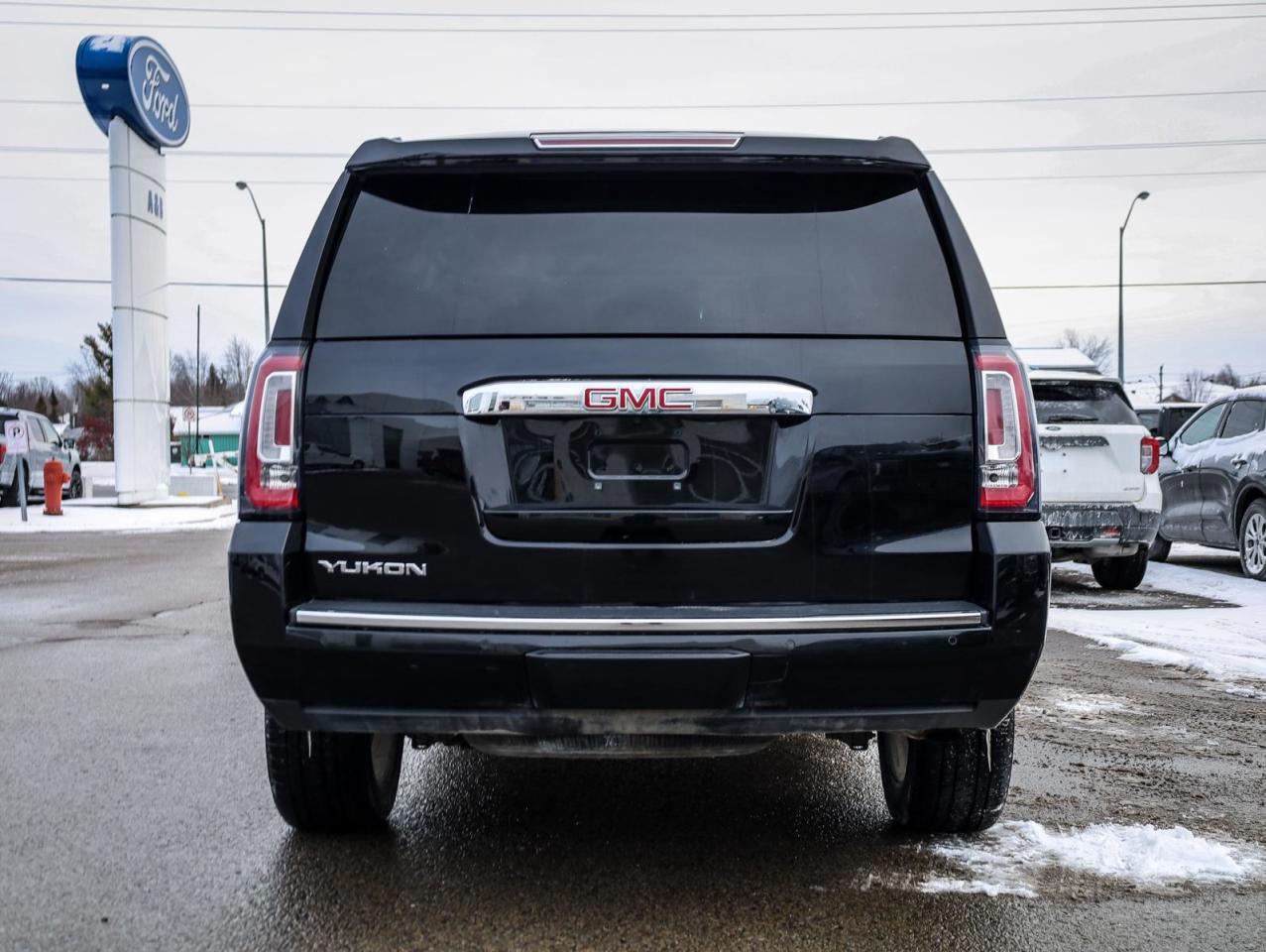 2019 GMC Yukon Denali 4X4 Photo