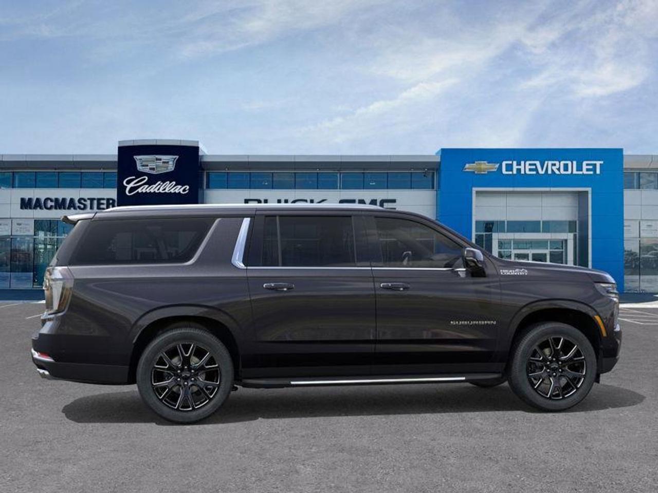 2026 Chevrolet Suburban High Country 4dr 4x4 Photo4