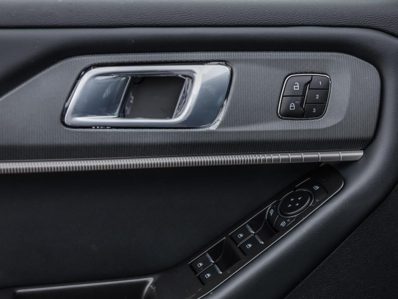 2026 Ford Explorer ST-Line 4dr 4x4 Photo