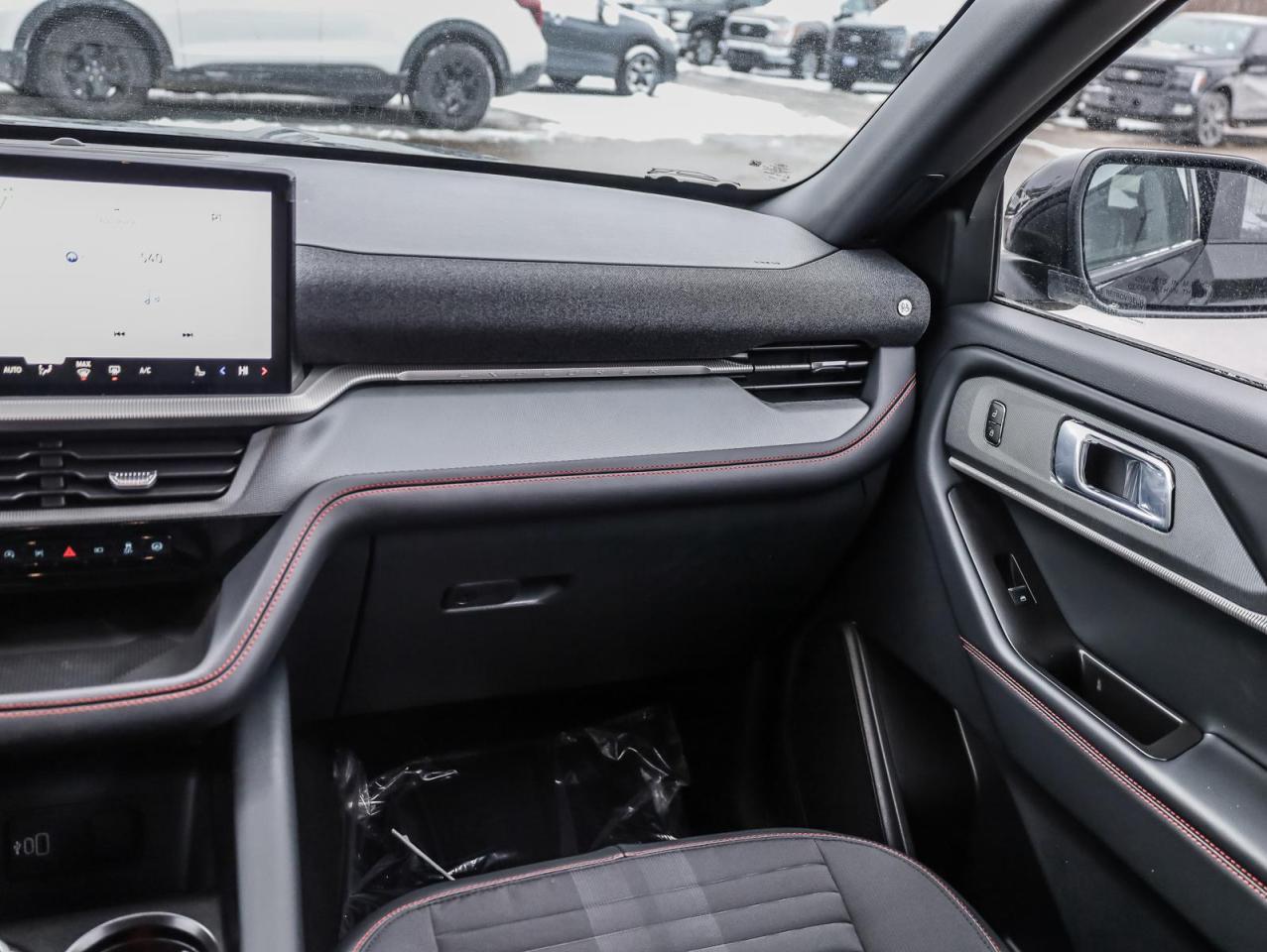 2026 Ford Explorer ST-Line 4dr 4x4 Photo