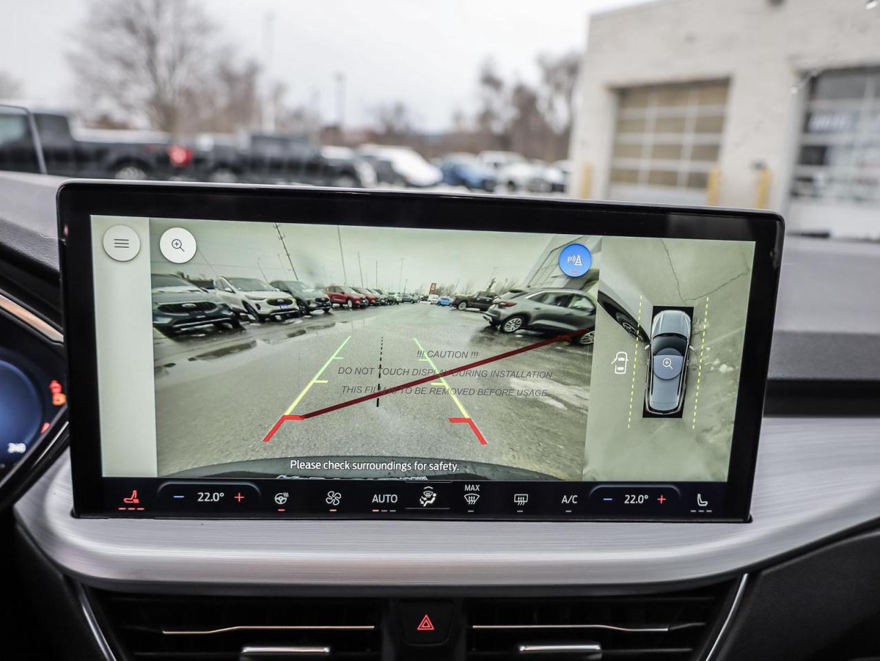 2026 Ford Escape Platinum 4dr All-Wheel Drive Photo