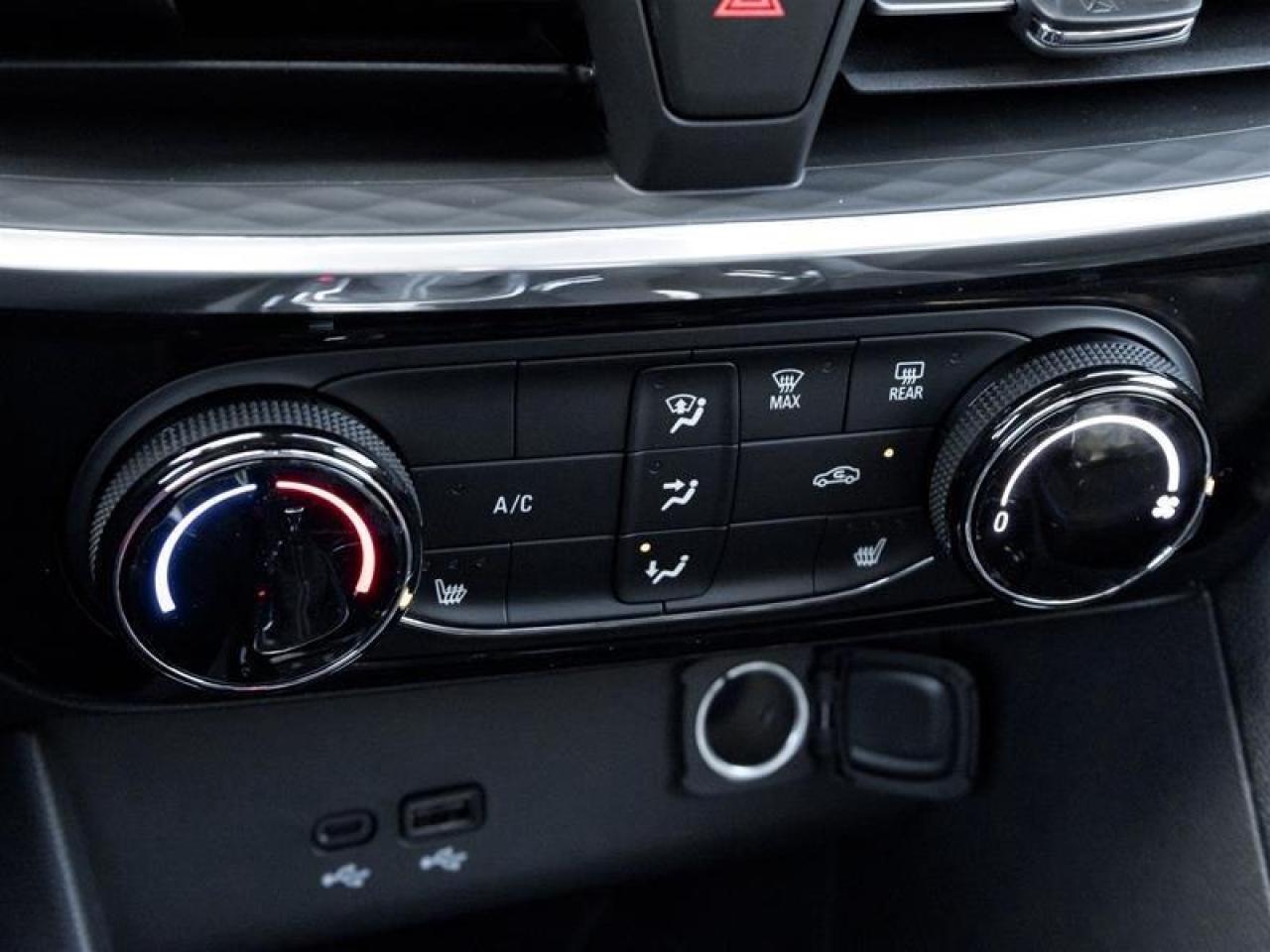 2026 Buick Encore GX Sport Touring 4dr All-Wheel Drive Photo