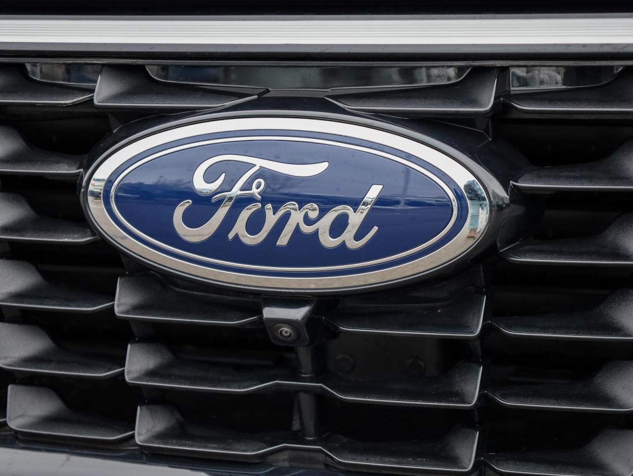 2026 Ford Escape PHEV 4dr Front-Wheel Drive Photo