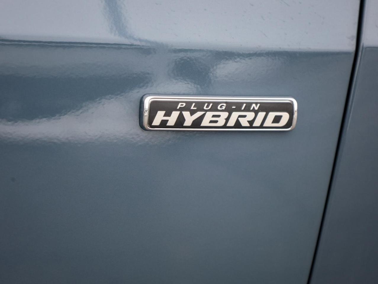 2026 Ford Escape PHEV 4dr Front-Wheel Drive Photo