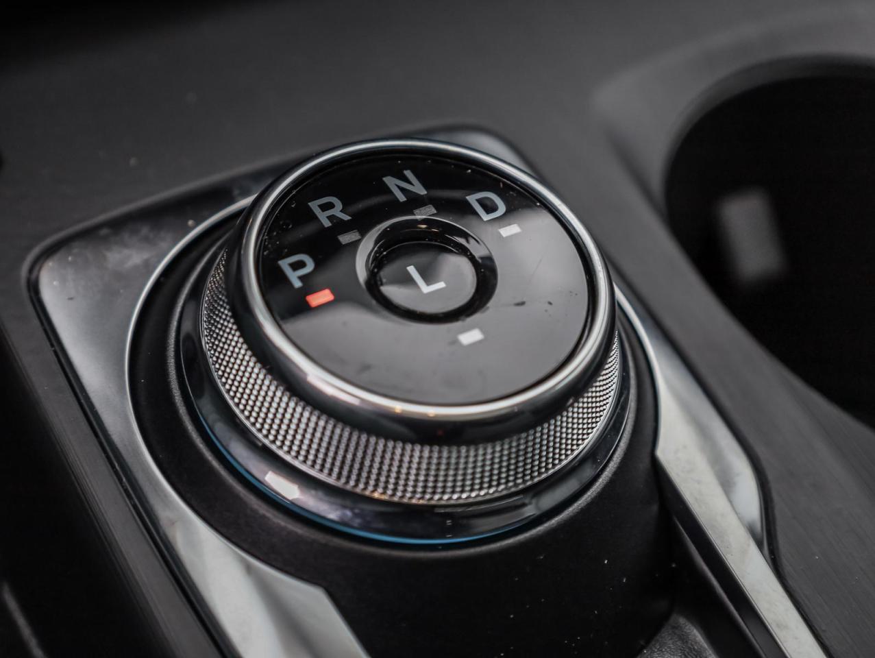 2026 Ford Escape PHEV 4dr Front-Wheel Drive Photo