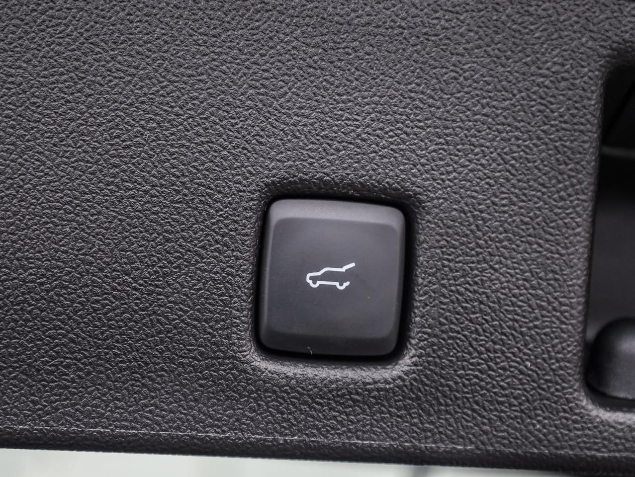 2026 Ford Escape PHEV 4dr Front-Wheel Drive Photo