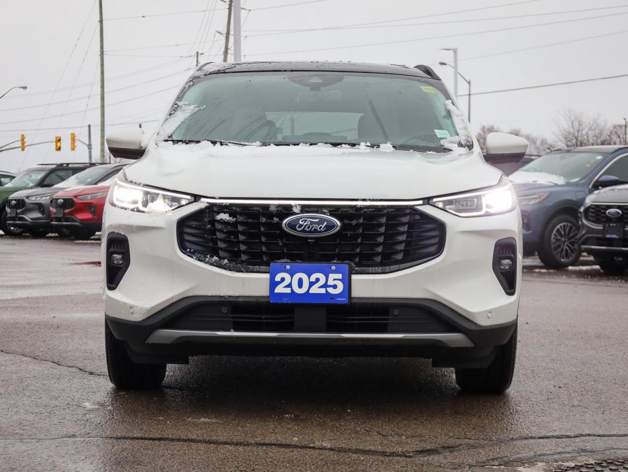 2025 Ford Escape PHEV 4dr Front-Wheel Drive Photo