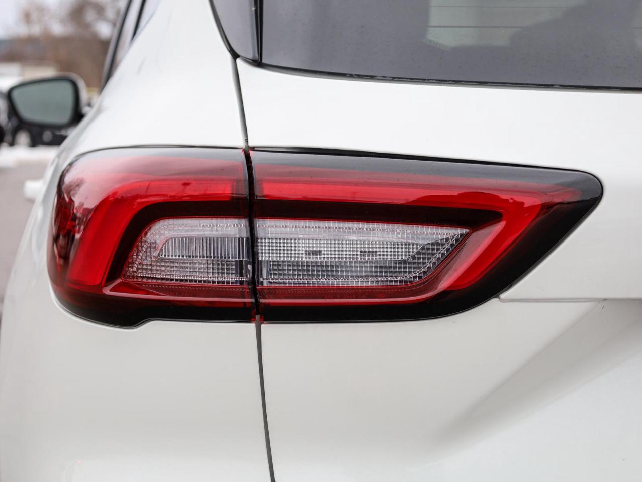 2025 Ford Escape PHEV 4dr Front-Wheel Drive Photo