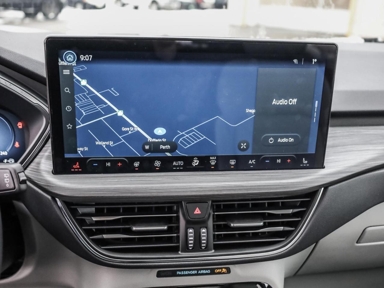 2025 Ford Escape PHEV 4dr Front-Wheel Drive Photo