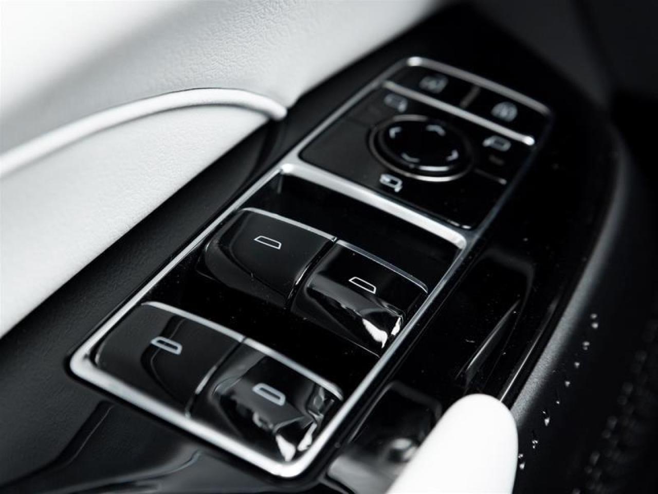 2026 Cadillac LYRIQ Luxury 4dr Photo