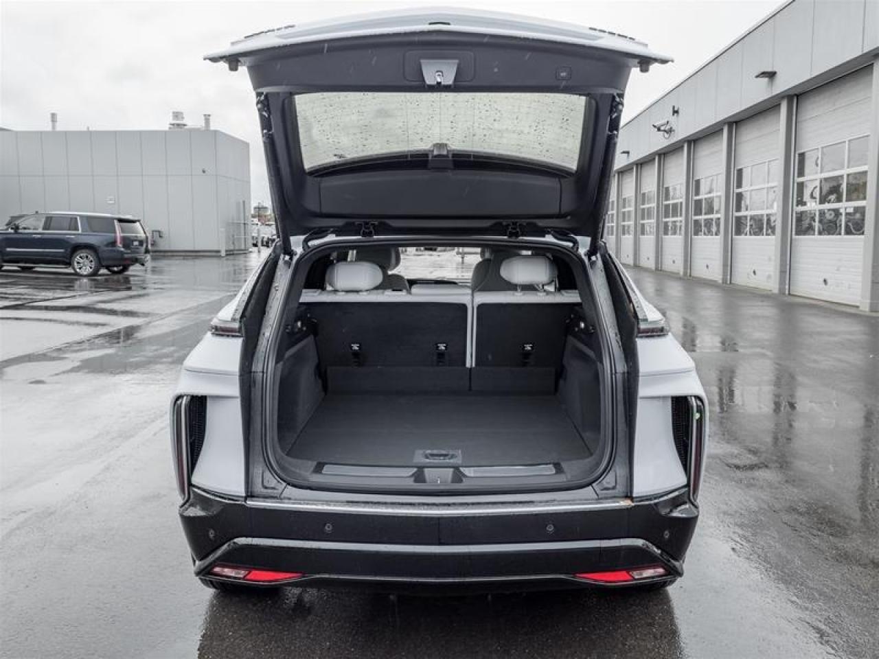 2026 Cadillac LYRIQ Luxury 4dr Photo