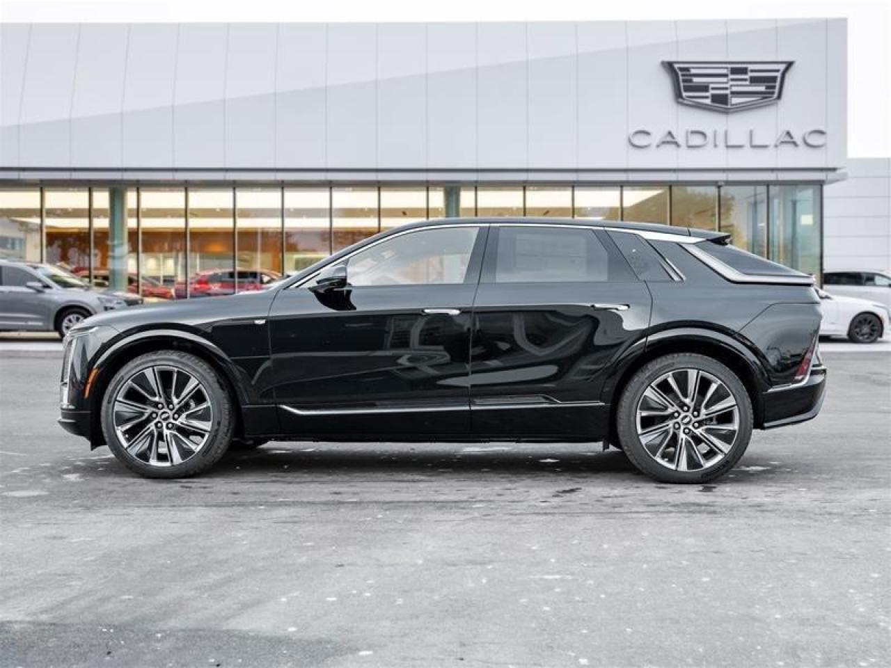 2026 Cadillac LYRIQ Signature Luxury 4dr Photo