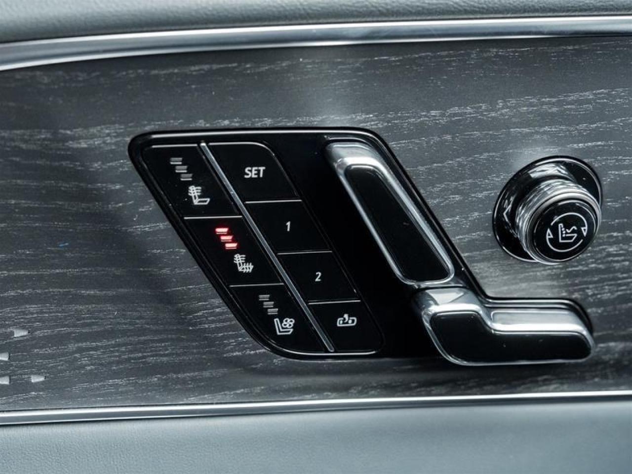 2026 Cadillac LYRIQ Signature Luxury 4dr Photo