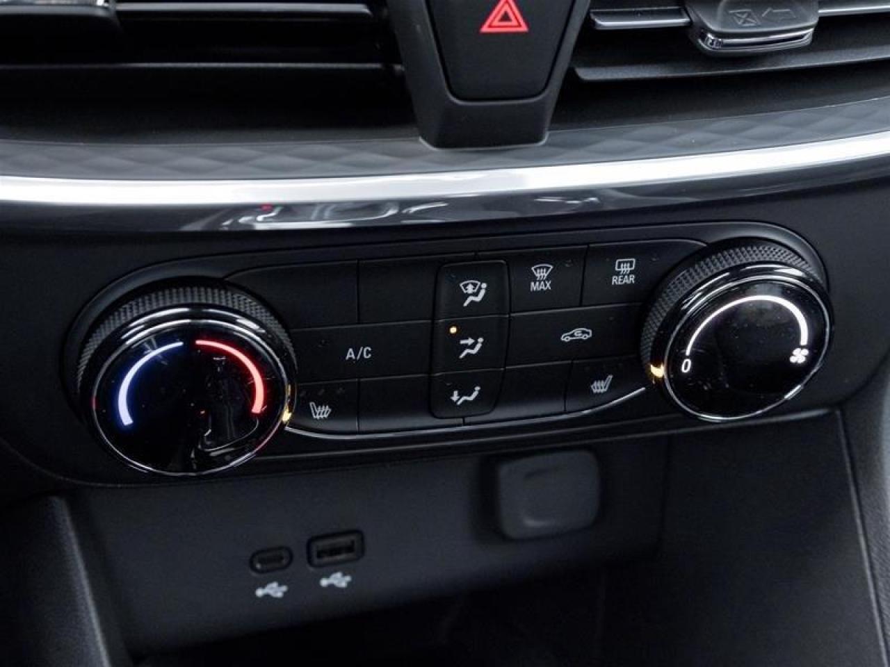 2026 Buick Encore GX Preferred 4dr All-Wheel Drive Photo