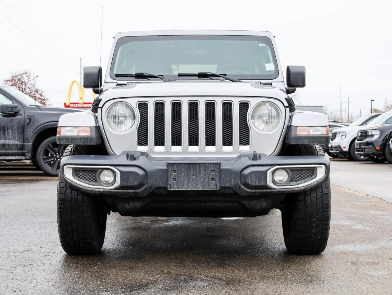 2021 Jeep WRANGLER UNLIMITED Sahara 4dr 4x4 Photo