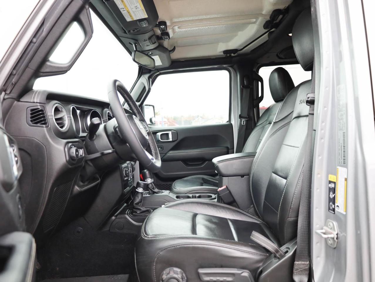 2021 Jeep WRANGLER UNLIMITED Sahara 4dr 4x4 Photo